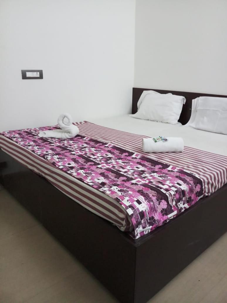 Sri Kousthubham Residency Otel Tirupati Dış mekan fotoğraf