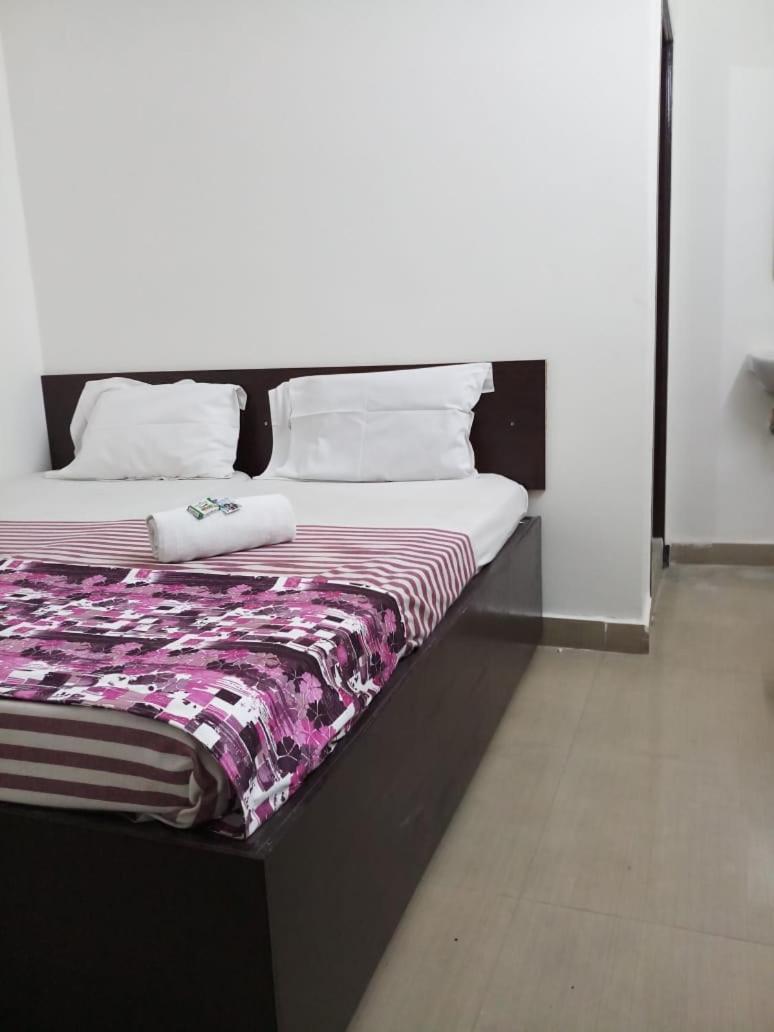 Sri Kousthubham Residency Otel Tirupati Dış mekan fotoğraf