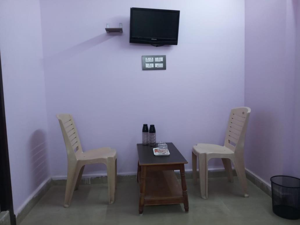 Sri Kousthubham Residency Otel Tirupati Dış mekan fotoğraf