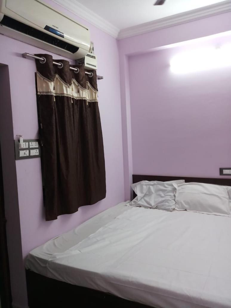 Sri Kousthubham Residency Otel Tirupati Dış mekan fotoğraf